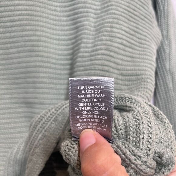 Marled Reunited Clothing Women's Size L Chunky Knit Green Sweater Collared VNeck - Picture 7 of 9